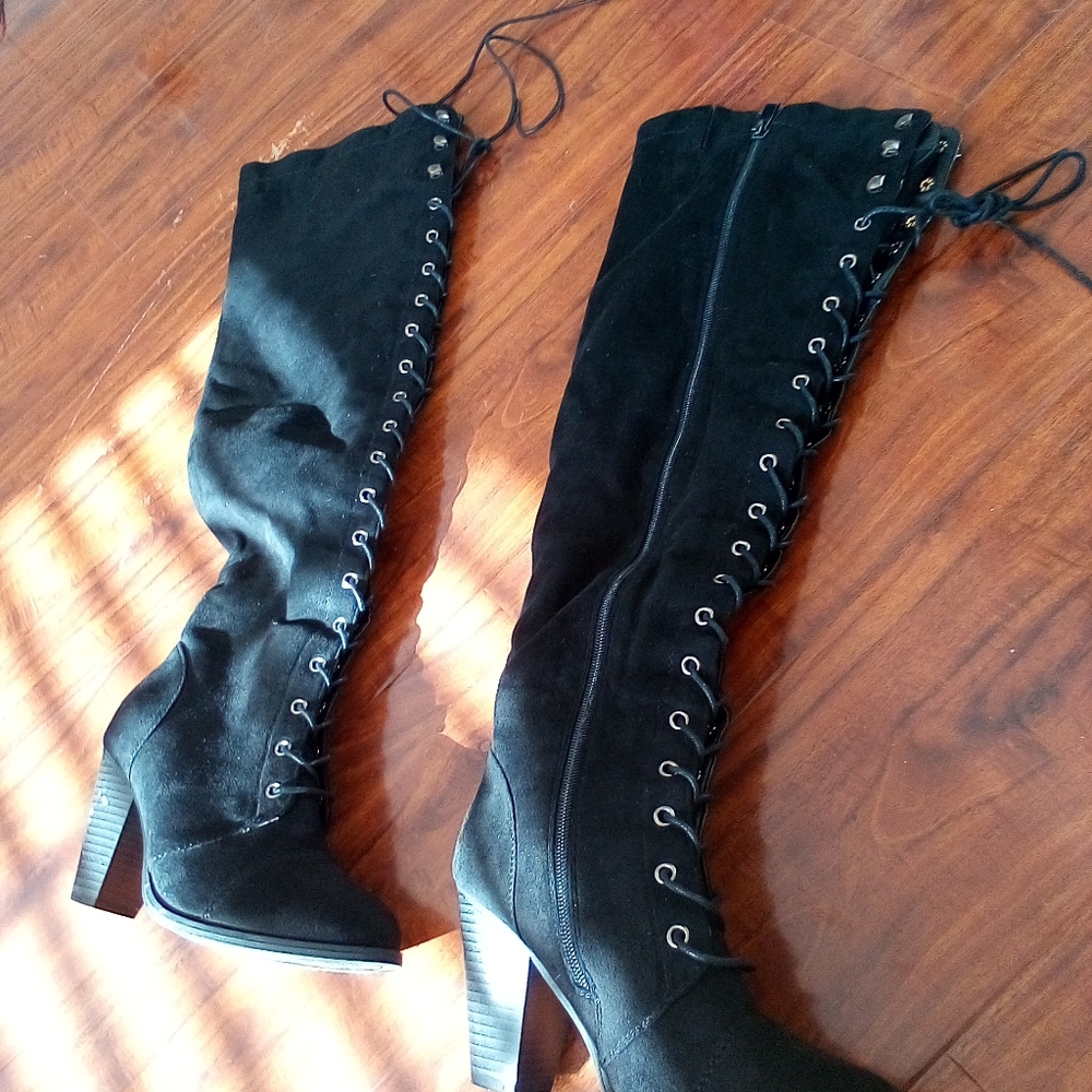 Heeled bootie bundle - Picture 12 of 16